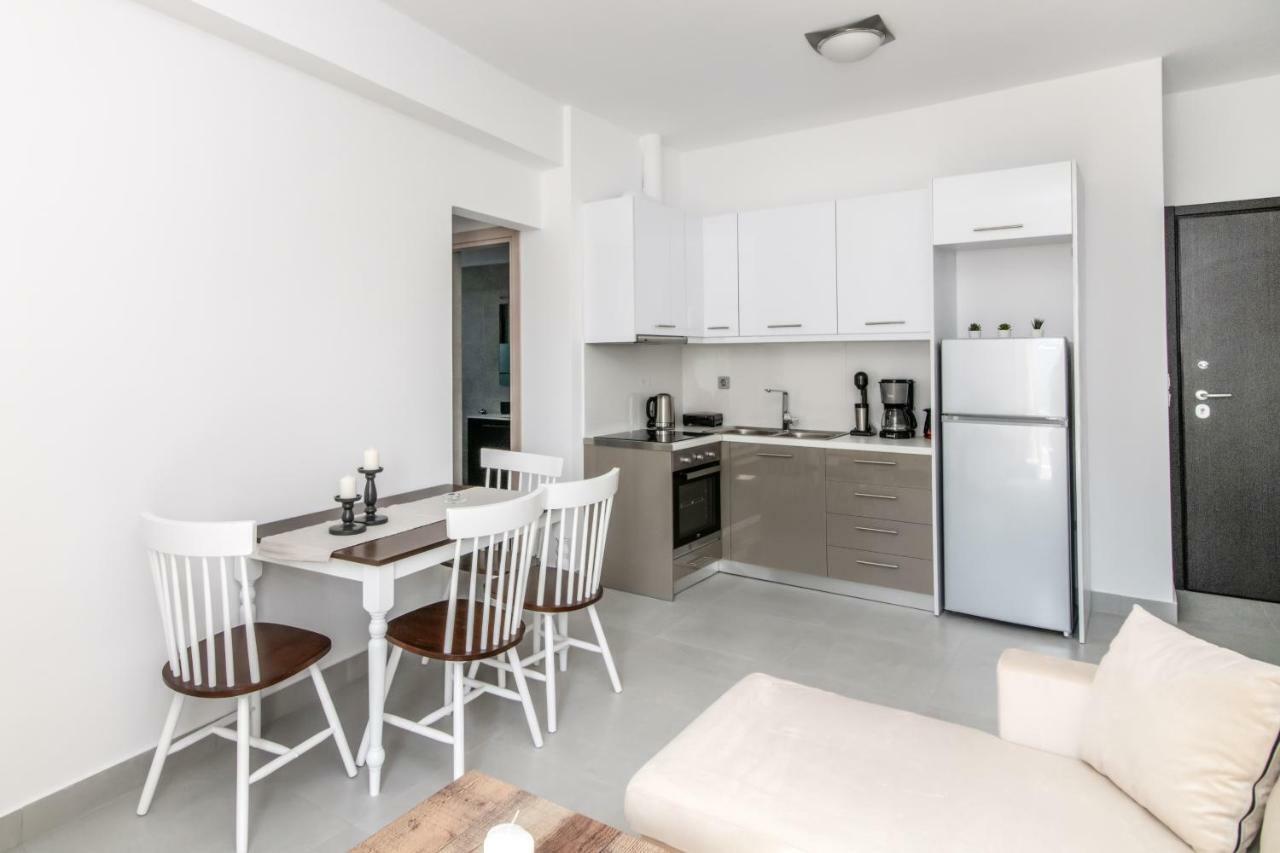 Lux 'N Comfort Apartments Тинос Экстерьер фото
