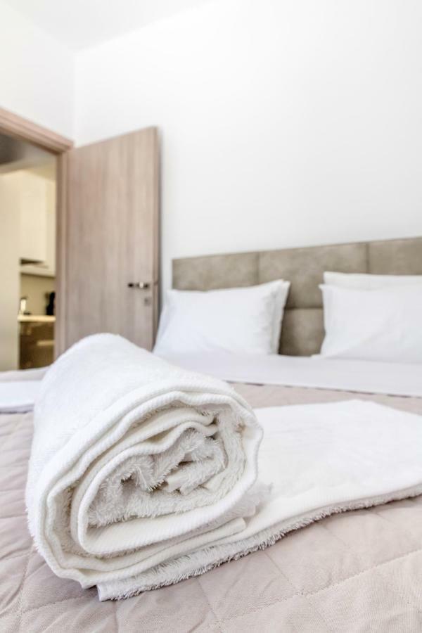 Lux 'N Comfort Apartments Тинос Экстерьер фото