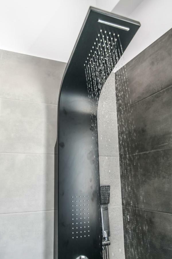 Lux 'N Comfort Apartments Тинос Экстерьер фото