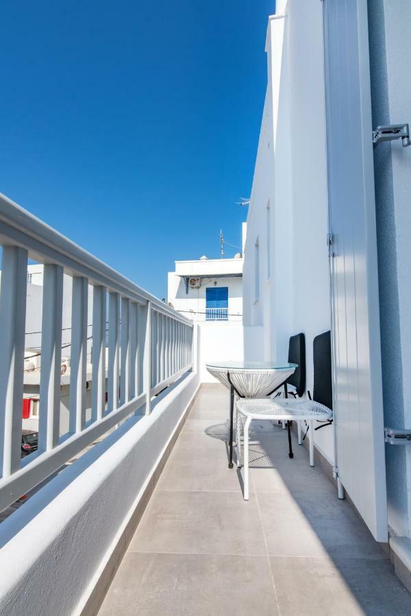 Lux 'N Comfort Apartments Тинос Экстерьер фото